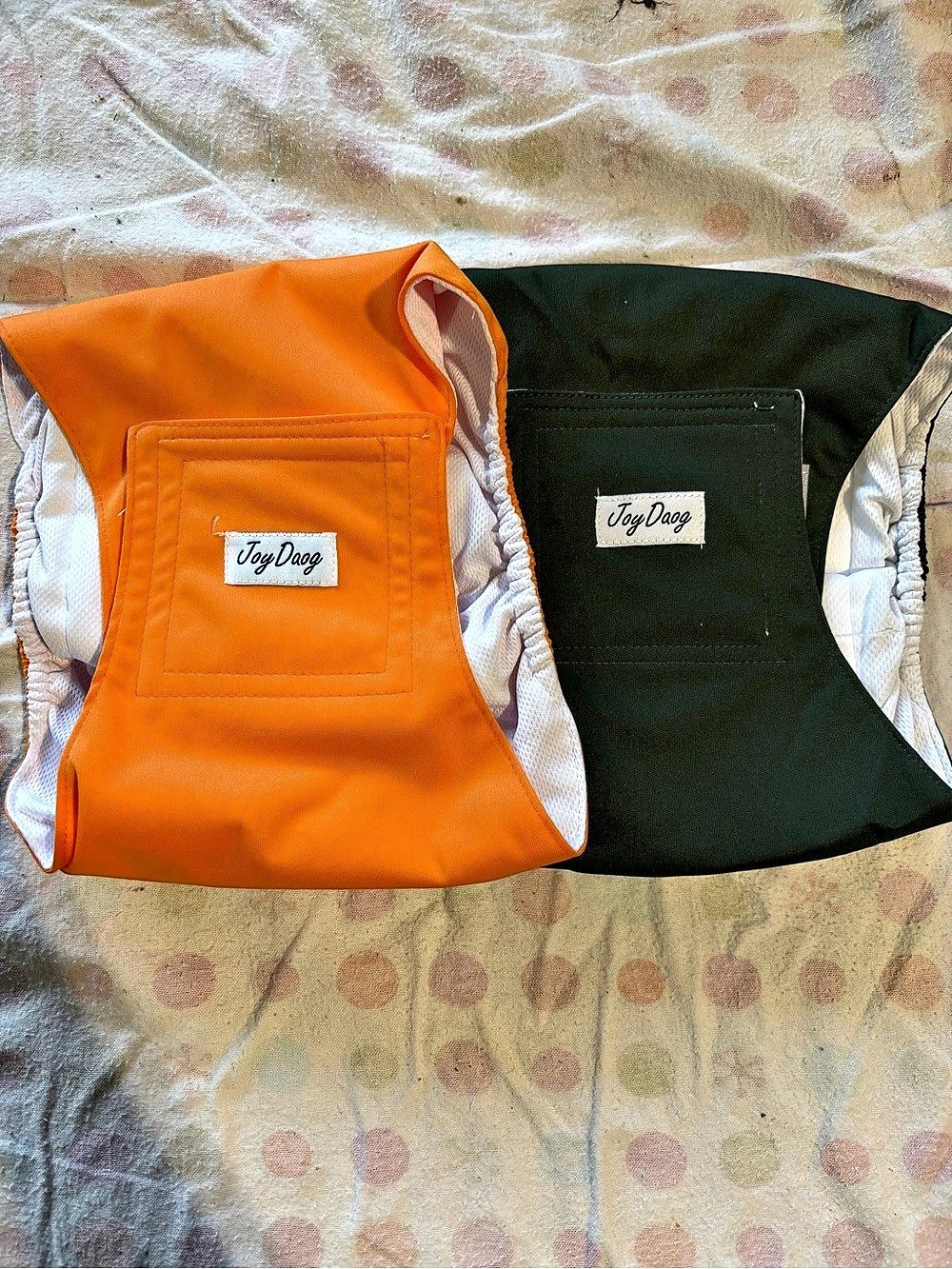 JoyDays Two-Pack Face Masks in Orange & Black Like New
